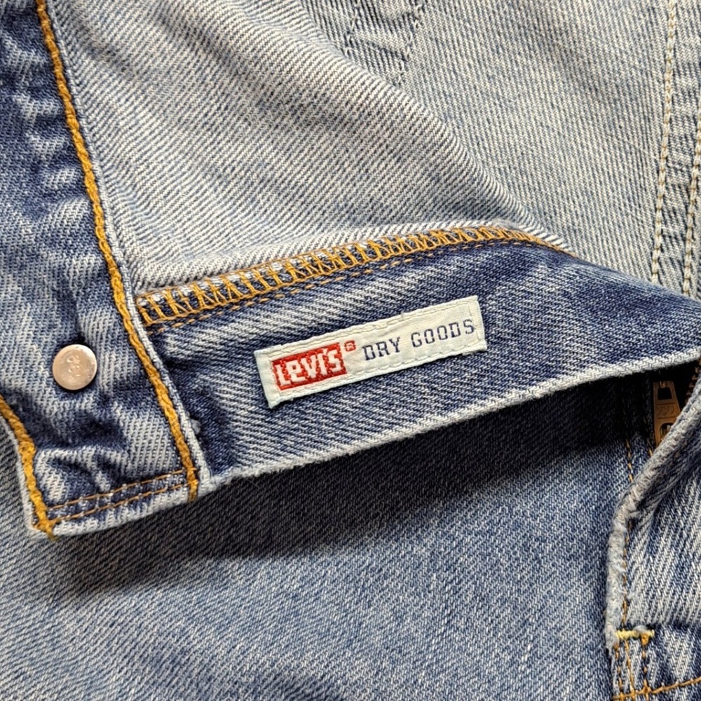 Levi's Dry Goods Jeans Mens 36x31 Blue Fair Distressed Straight Leg Denim - Picture 8 of 16